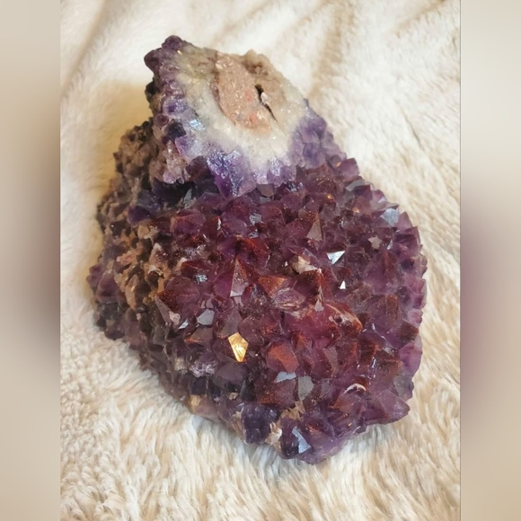Amethyst - Picture 2 of 5